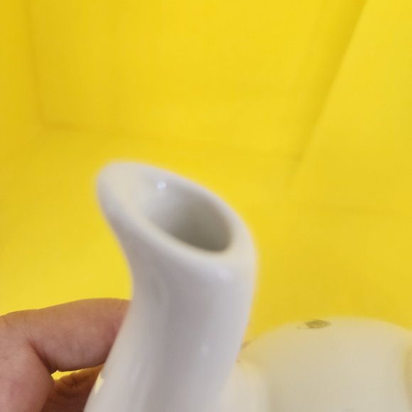 Teapot Hallmark Marjolein Bastin Nature's Sketchbook Gardening Pot Tools Birds - Picture 14 of 16